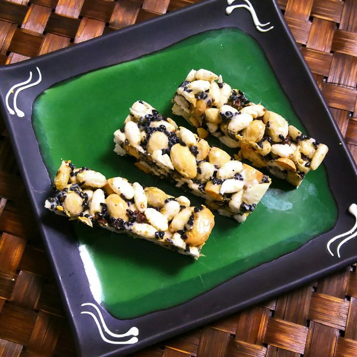 大人のクリスピーバー 粒山椒 クミン味 レシピ 作り方 By まどか たまりんど 楽天レシピ 大人のクリスピーバー 粒山椒 クミン味 レシピ 作り方 By まどか たまりんど 楽天レシピ